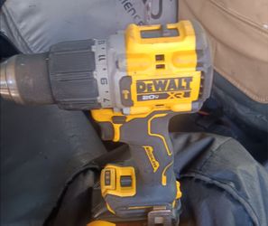 DEWALT