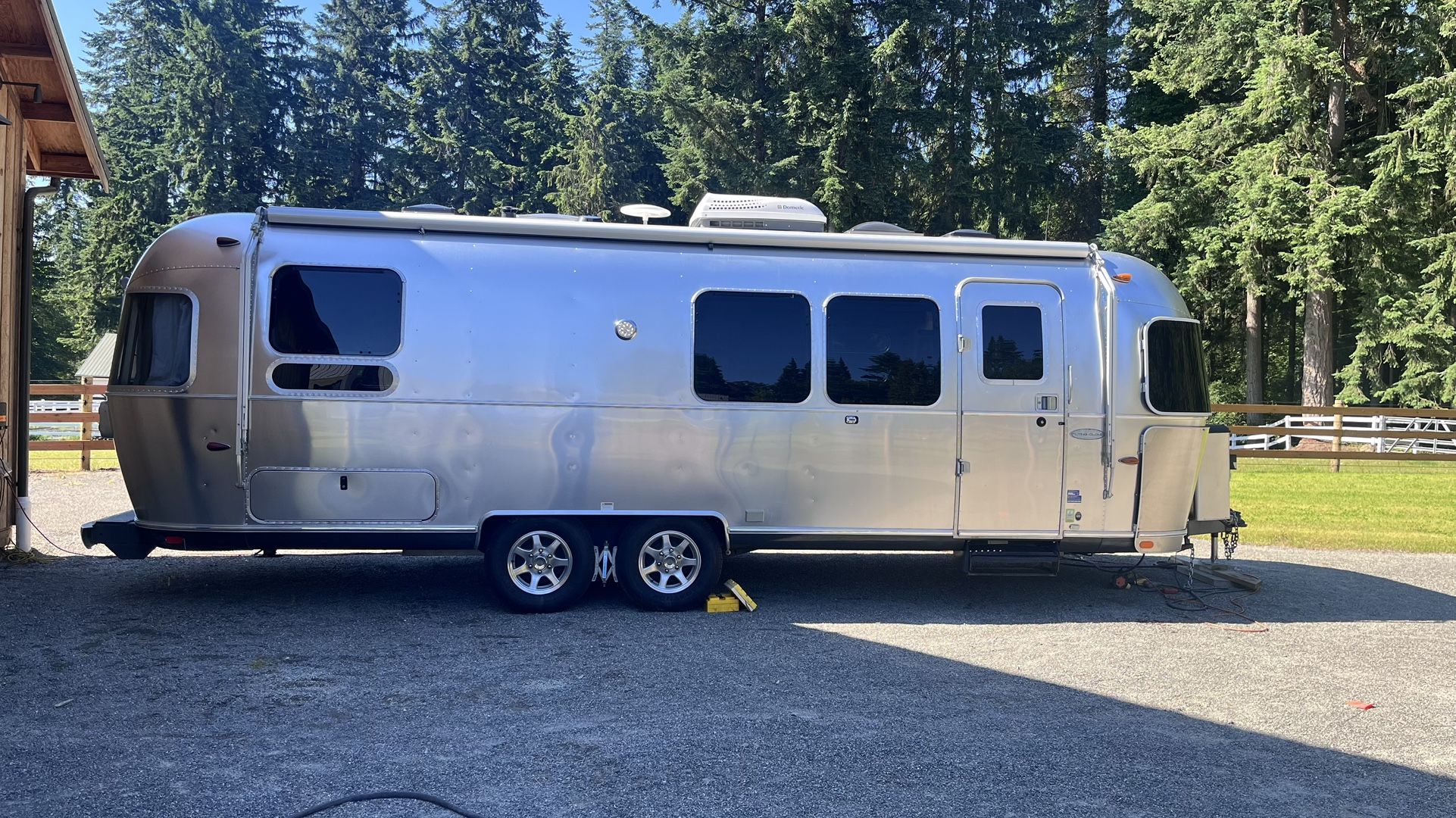 2015 Air Stream EXCELLENT CONDITION