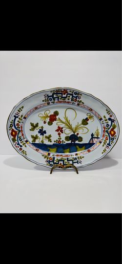 Vintage Faenza Carofano Blue Carnation Large Oval Serving Platter Signed Made in Italy. Hand painted unique large oval plate is in excellent pre-owned
