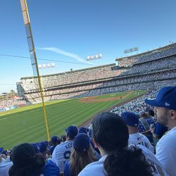 2 Tickets Doggers Stadium