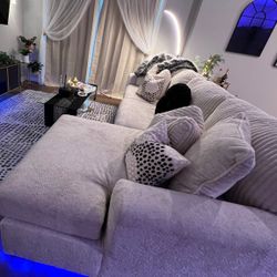 Modern Sectional Couch with Chaise + Ottoman – Like New – $550 (Paid $1,600 New)