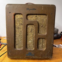 Magnatone troubadour tube amplifier