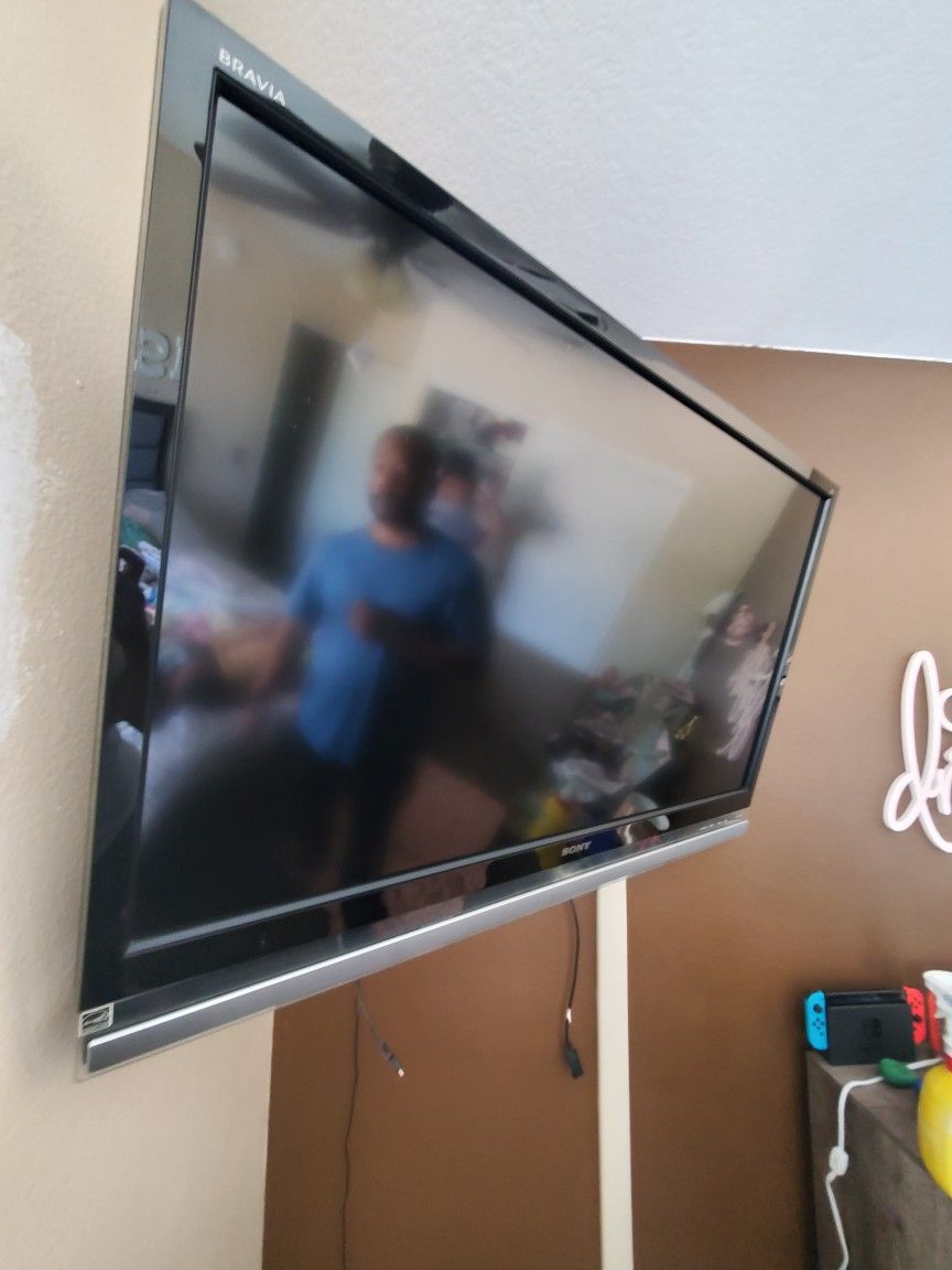 Sony Bravia XBR 46 inch tv