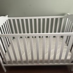 White Delta Crib (barely Used) 