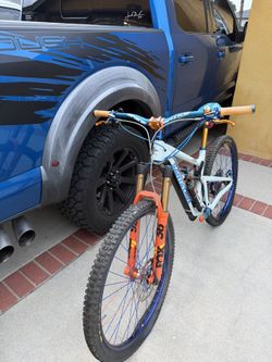 Mountain Bike