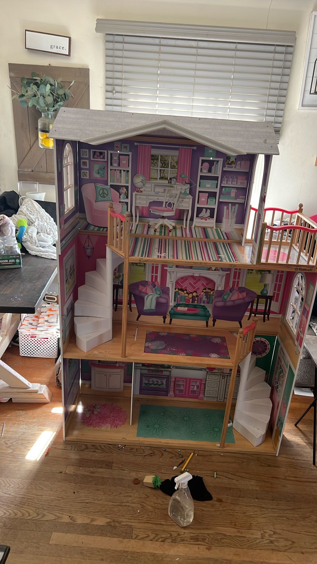 Girls Doll House
