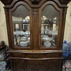 Beautiful Wooden Dining Table, Buffet And Hutch