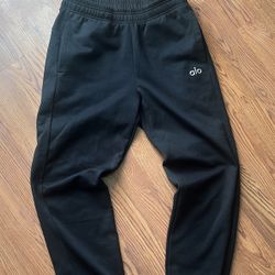 Alo Sweats