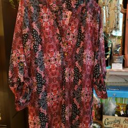 Ladies Medium Cato Tunic With 3/4 Sleeves