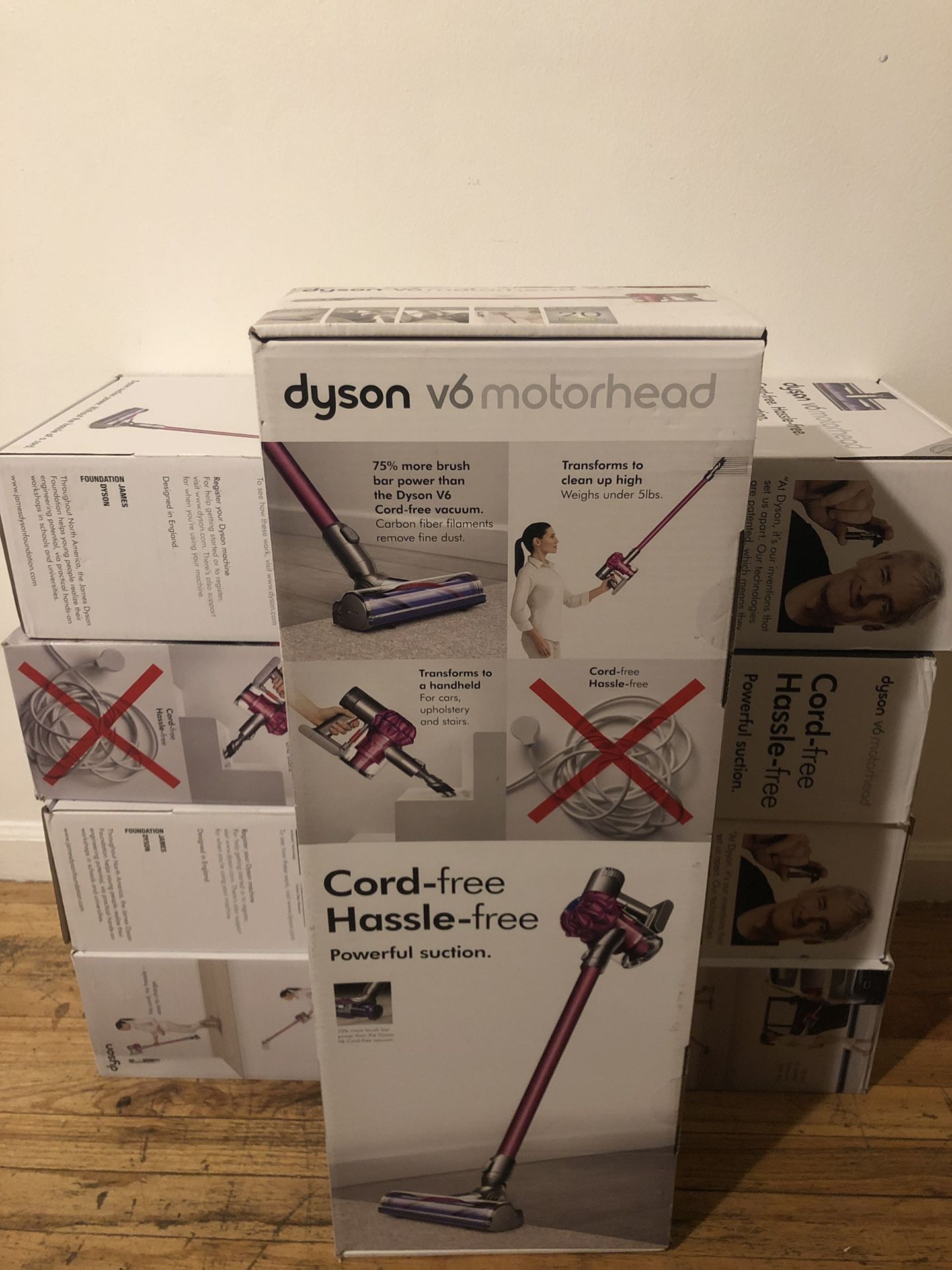 Dyson v6 motorhead vacuum