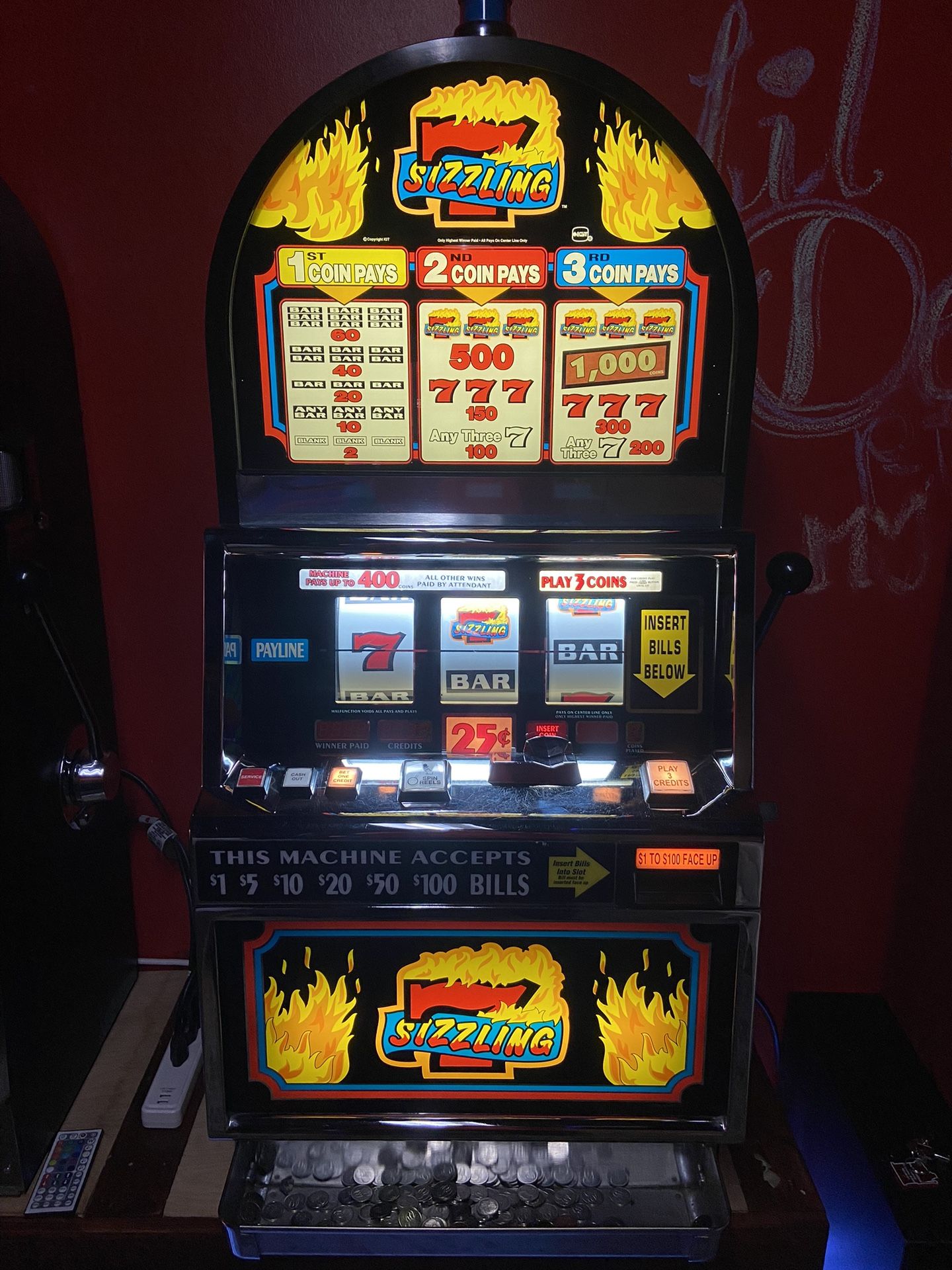 IGT S Plus Sizzling 7 Slot Machine