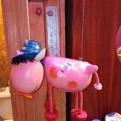 Pink Cow Wood Amerinet Vintage