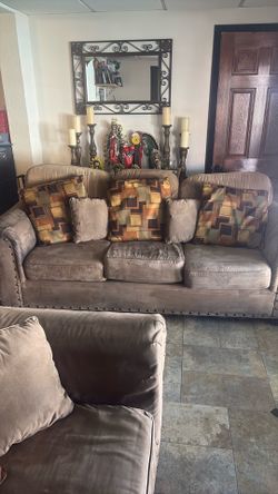 Couches with center table