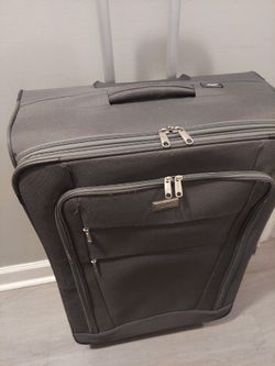 Big luggage with 4 wheels
