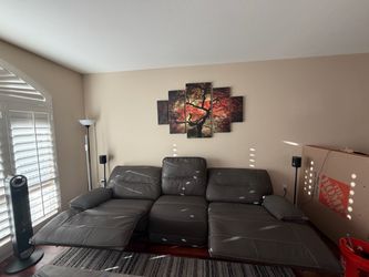 3-Seat Power Reclining Sofa – Excellent Condition – $700 OBO