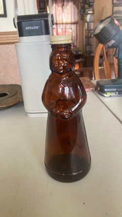 Vintage Mrs. Butterworth's amber glass syrup bottle