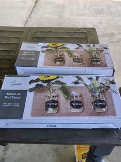 2 boxes of glass Wall decor