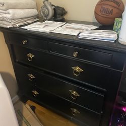 Wood Dresser