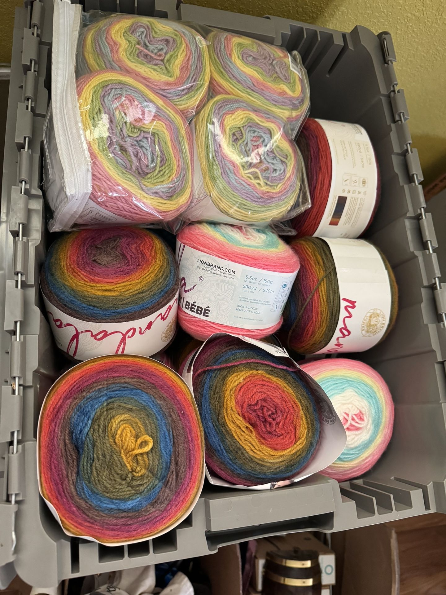 TONS of Yarn!!!