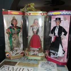 3 Dolls Of The World Barbie Dolls