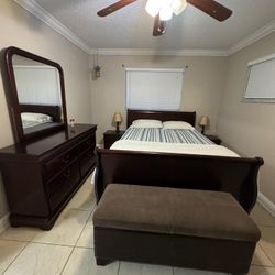 Bedroom Set with Dresser And Storage