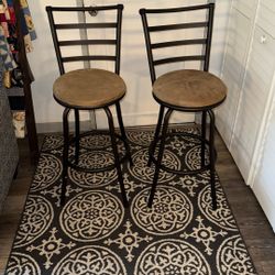 BAR STOOLS 