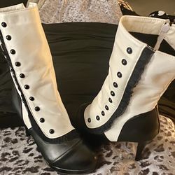 Vintage Style High Heel Zip Up Boot