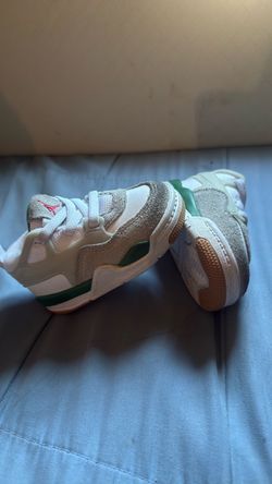 Jordan Low-Top Sneakers White Green Gray