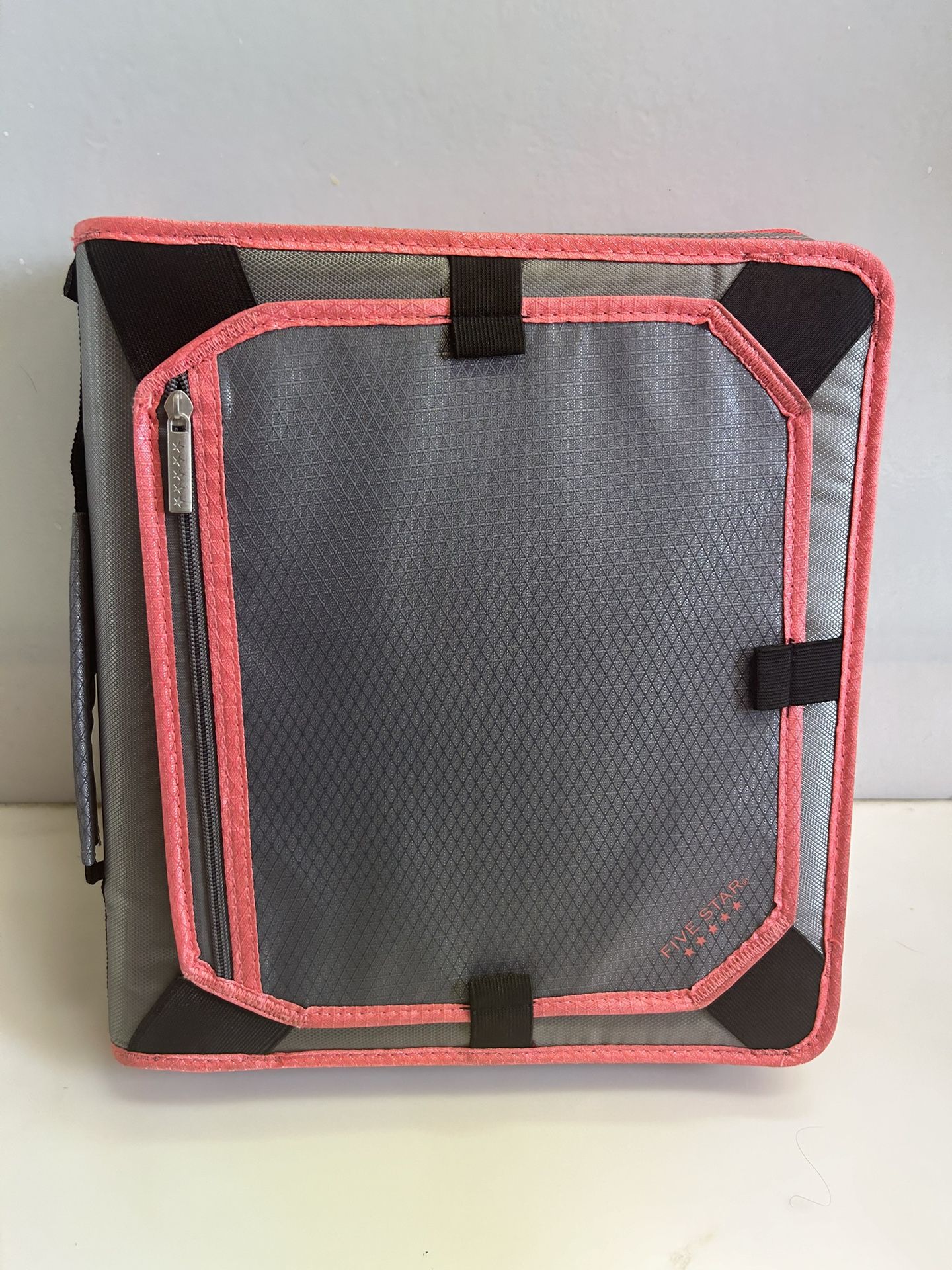 FIVE STAR 2” Zipper Binder, 3 Ring Binder, Pink & Gray