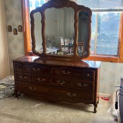 Vented Dresser