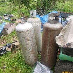 100 gallon steel propane tanks