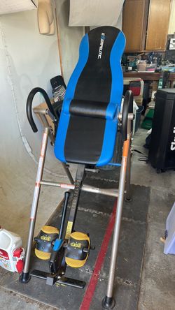 Inversion table