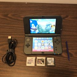 Nintendo 3DS XL With 3 Games 