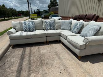 Sectional Sofa ⚠️ $580