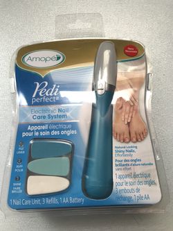 Electronic manicure pedicure