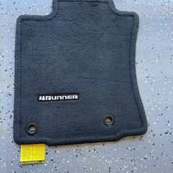 2014 -2024 Toyota 4Runner Floor Mats ( Not For 7 Seating)
