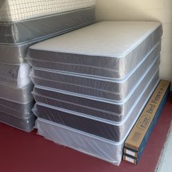 Twin Size Mattress 10” – Brand New! All sizes in stock Full-Queen & King 🚚 Ready for Delivery Today