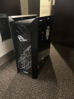 Asus pc case (ASUS ROG Strix Helios)