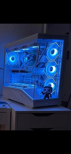 Desktop Gaming PC/Computer NVIDIA RTX 3070 Intel Core i7-12700K 16GB 1TB SSD, got a new pc