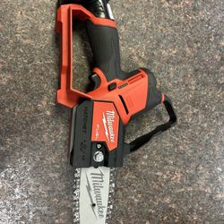 Milwaukee Fuel M12 Hatchet 