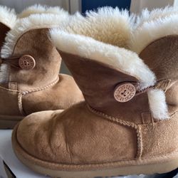 Soft Ugg Boots size US 12T