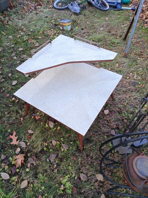 Mid Modern Century Table Excellent Condition