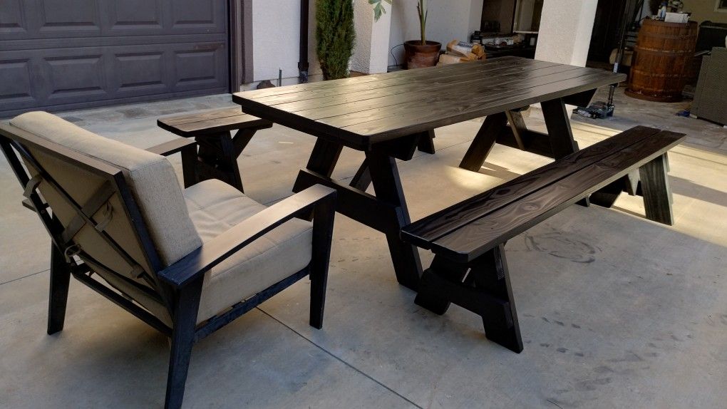 Custom Made Picnic And Garden Tables