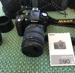 D90 Nikon Camera w/extras Thumbnail