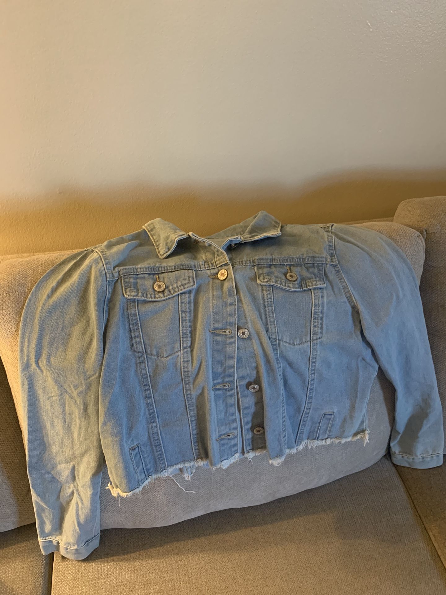 2 Small jean jacket women