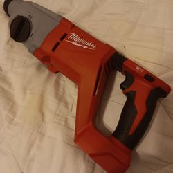 Milwaukee Rotary Hammer 