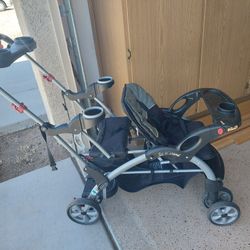 Stroller 