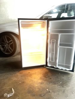 Whirlpool mini fridge