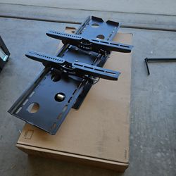 Large TV Mount - 3 Way