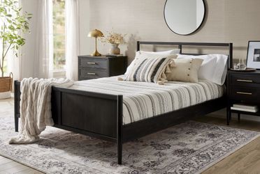 Queen Bed New
